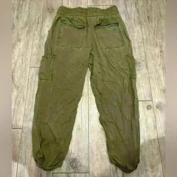 Free People green lightweight woman’s pants size 6 - Picture 6 of 11